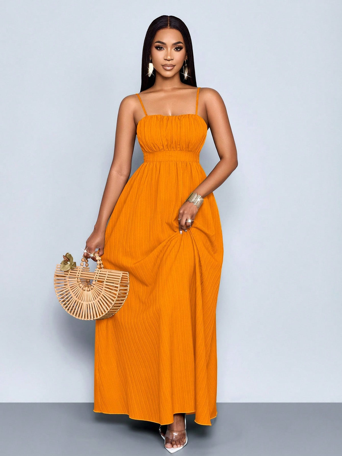 Vestido Longo Verde Com Alças Finas E Cintura Franzida