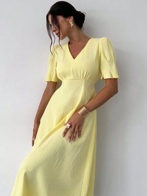 Vestido Longo Evasê Decote V Manga Curta Bufante