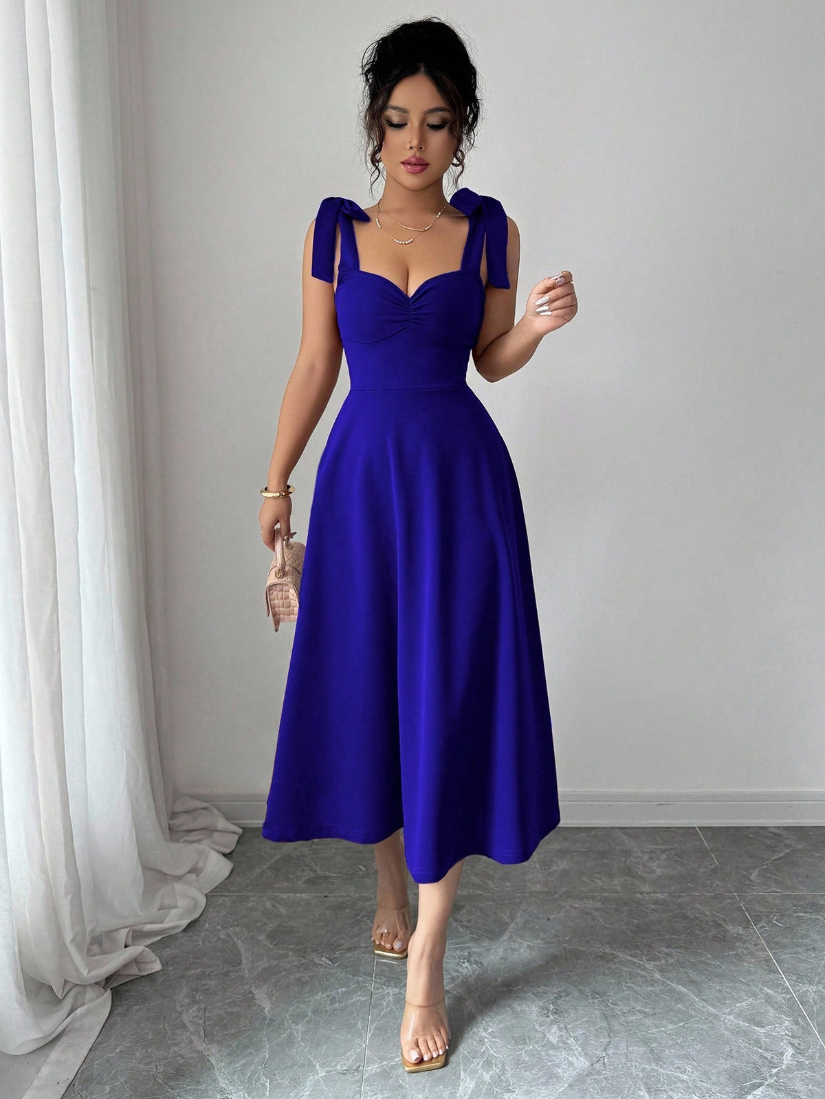 Vestido Elegante Decote Coração Com Saia A-Line