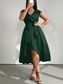 Vestido Midi Envelope Assimétrico Com Faixa