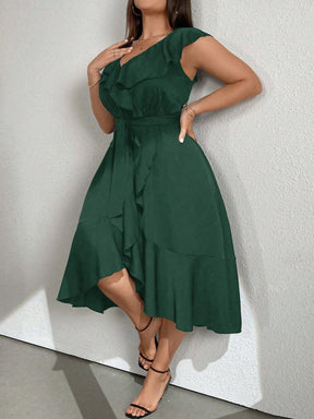 Vestido Midi Envelope Assimétrico Com Faixa