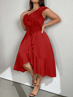 Vestido Midi Envelope Assimétrico Com Faixa