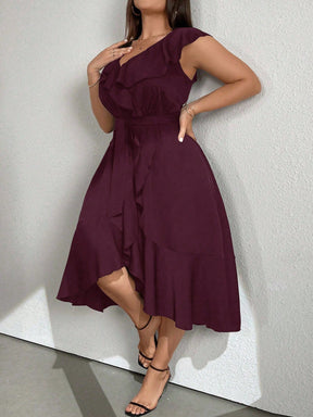 Vestido Midi Envelope Assimétrico Com Faixa