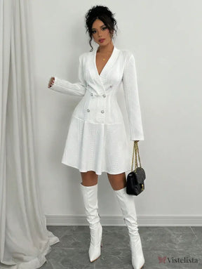 Vestido Blazer Curto Rodado Texturizado Com Botões Elegante Vestido Blazer Curto Rodado Texturizado Com Botões Elegante