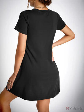 Vestido Curto Preto Básico Com Caimento Solto Vestido Curto Preto Básico Com Caimento Solto