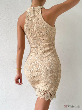 Vestido Curto Renda Floral Elegante Com Decote Halter Vestido Curto Renda Floral Elegante Com Decote Halter