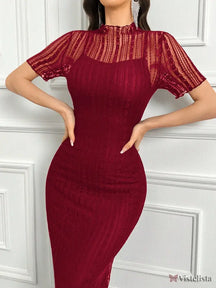 Vestido Longo Elegante Com Transparência E Gola Alta Vinho / PP Vestido Longo Elegante Com Transparência E Gola Alta