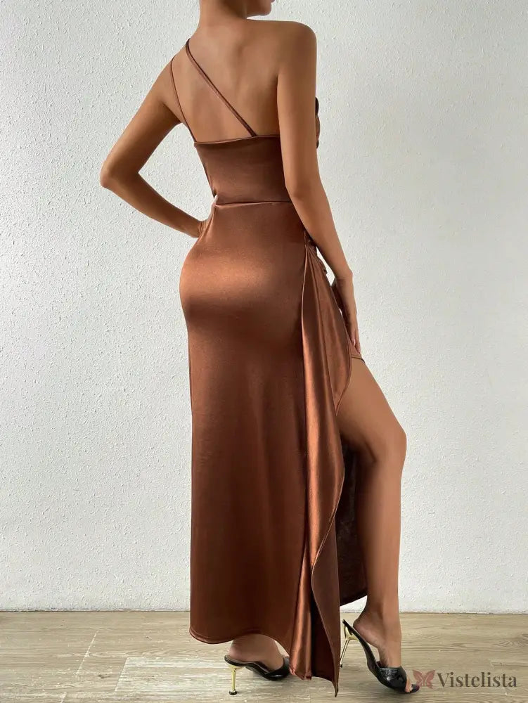 Vestido Longo Um Ombro Só Cetim Drapeado Com Fenda Vestido Longo Um Ombro Só Cetim Drapeado Com Fenda