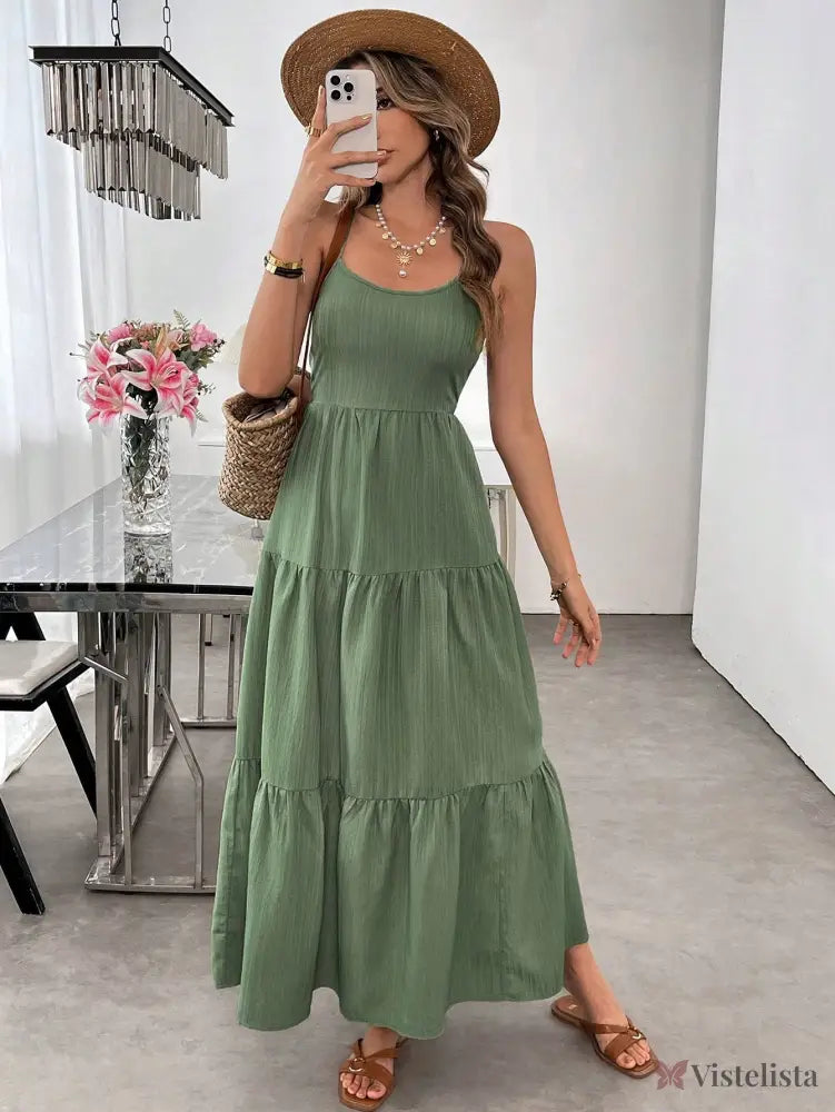 Vestido Longo Verde Com Laço Nas Costas E Camadas Fluídas Vestido Longo Verde Com Laço Nas Costas E Camadas Fluídas