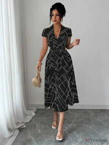 Vestido Midi Chemise Estampado Com Cinto Ajustável Preto / PP Vestido Midi Chemise Estampado Com Cinto Ajustável
