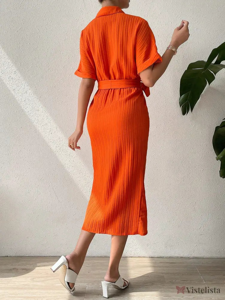Vestido Midi Chemise Plissado Com Amarração Na Cintura Vestido Midi Chemise Plissado Com Amarração Na Cintura