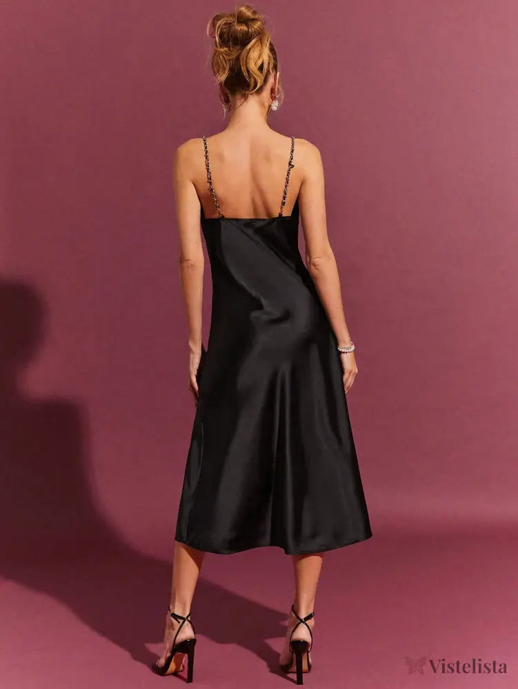 Vestido Midi Elegante Alças Finas Corrente Decote Drapeado Vestido Midi Elegante Alças Finas Corrente Decote Drapeado