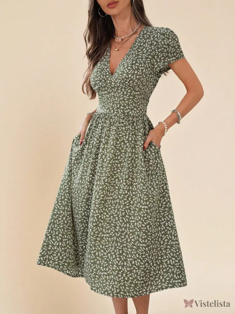Vestido Midi Floral Com Decote V E Bolsos Laterais Verde / PP Vestido Midi Floral Com Decote V E Bolsos Laterais