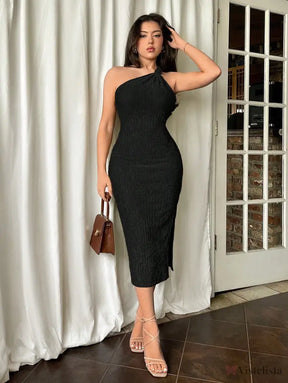 Vestido Midi Halter Frente Única Texturizado Com Torção Vestido Midi Halter Frente Única Texturizado Com Torção