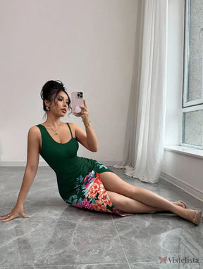 Vestido Midi Justo Com Estampa Floral E Fenda Lateral Vestido Midi Justo Com Estampa Floral E Fenda Lateral