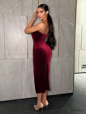 Vestido Midi Justo Veludo Tomara Que Caia Com Fenda Vestido Midi Justo Veludo Tomara Que Caia Com Fenda