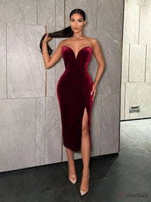 Vestido Midi Justo Veludo Tomara Que Caia Com Fenda Vinho / PP Vestido Midi Justo Veludo Tomara Que Caia Com Fenda