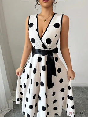 Vestido Midi Poá Decote V Com Cinto De Amarração Vestido Midi Poá Decote V Com Cinto De Amarração