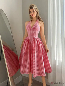 Vestido Midi Rodado Com Decote Halter E Estampa Vichy Vermelho / PP Vestido Midi Rodado Com Decote Halter E Estampa
