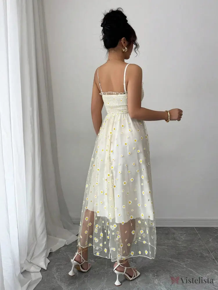 Vestido Midi Tule Bordado Com Estampa De Margaridas Vestido Midi Tule Bordado Com Estampa De Margaridas